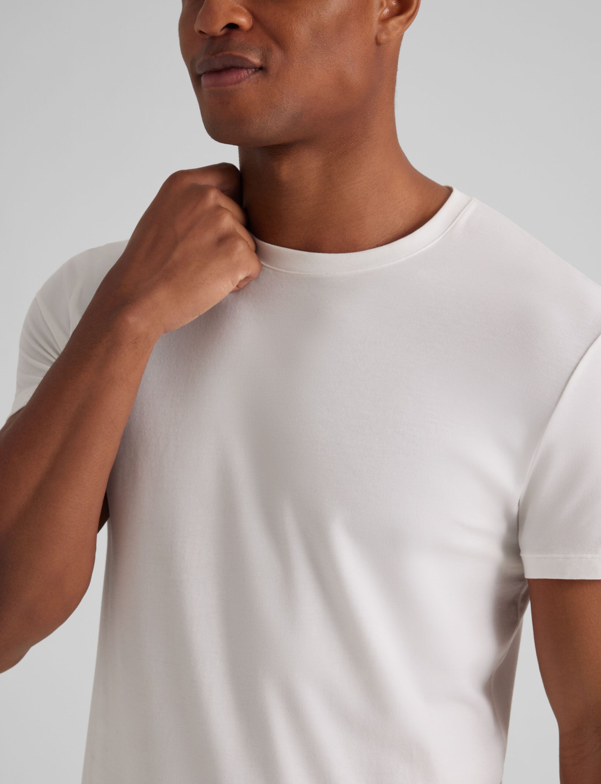 Cool Cotton Crew Neck Modern Fit Undershirt - Image 4