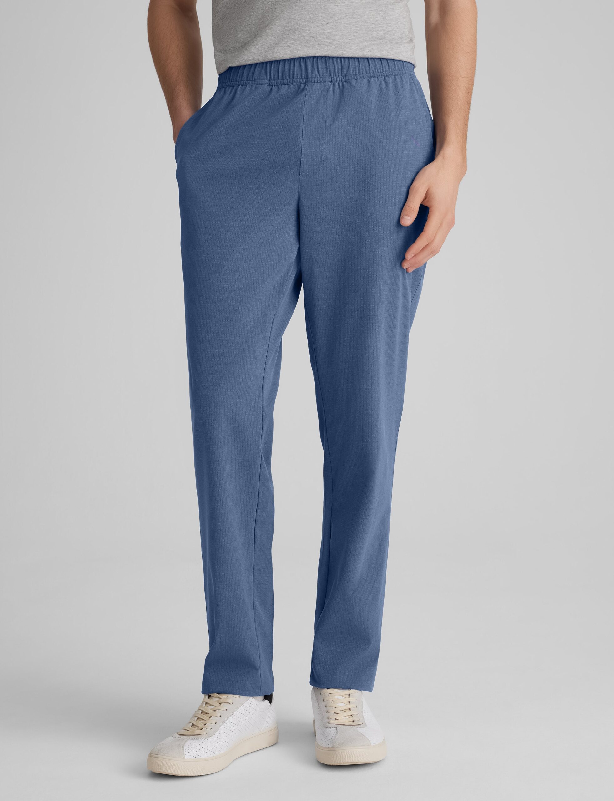 Air Airflow Pant - Image 2